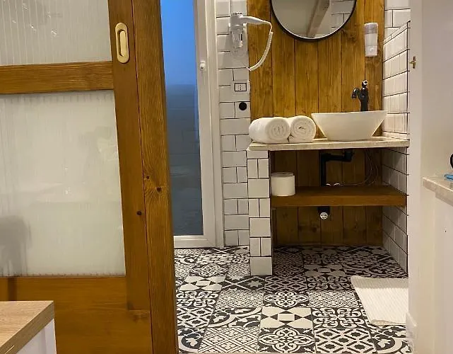 La Casetta Al Poetto Nocleg ze śniadaniem 4*