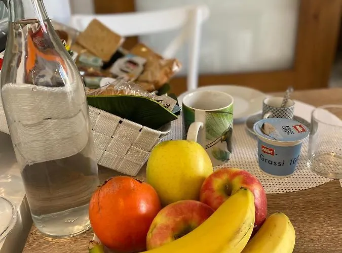 La Casetta Al Poetto Nocleg ze śniadaniem 4*